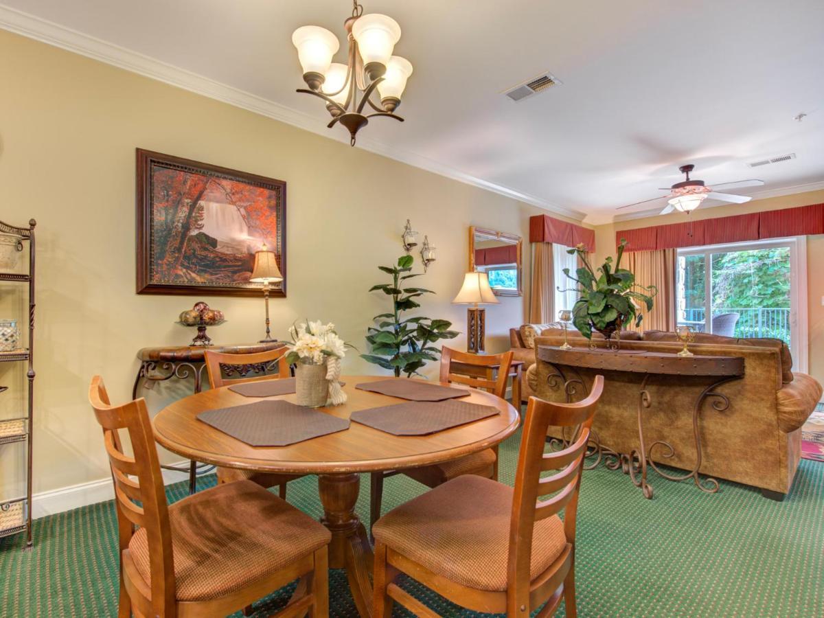 City Bear, 2Br, Pool, Spa, Downtown Gatlinburg, Sleeps 6 Apartamento Exterior foto
