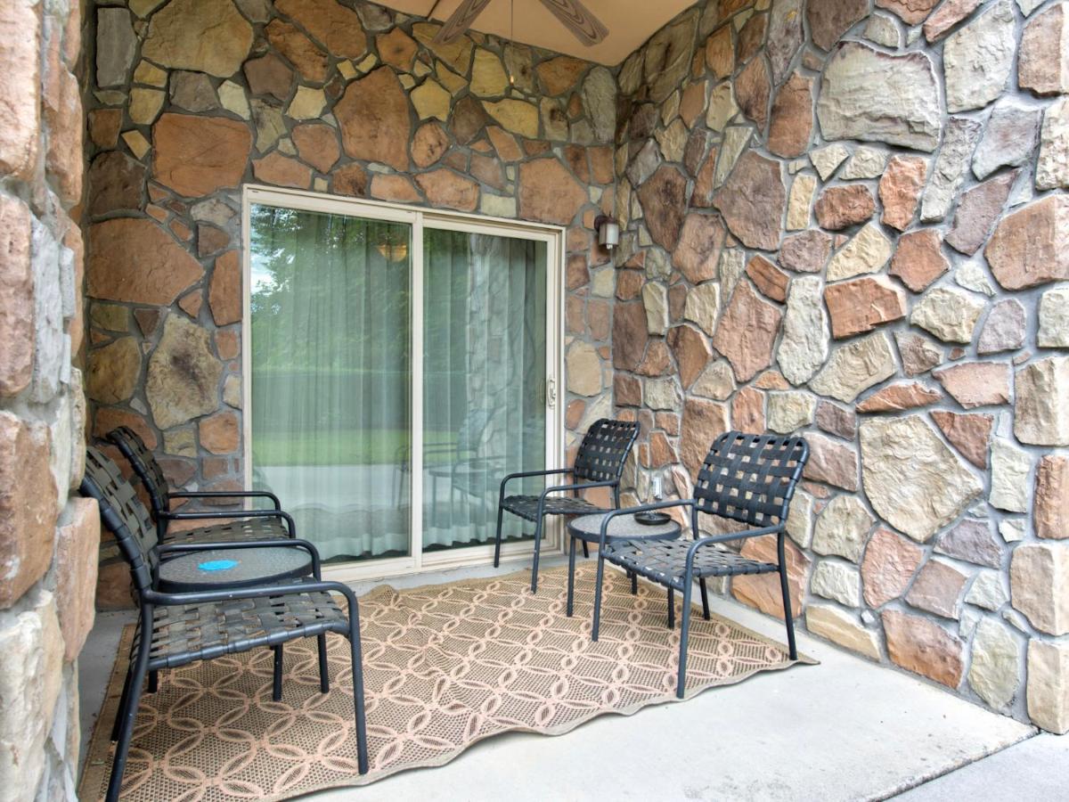 City Bear, 2Br, Pool, Spa, Downtown Gatlinburg, Sleeps 6 Apartamento Exterior foto